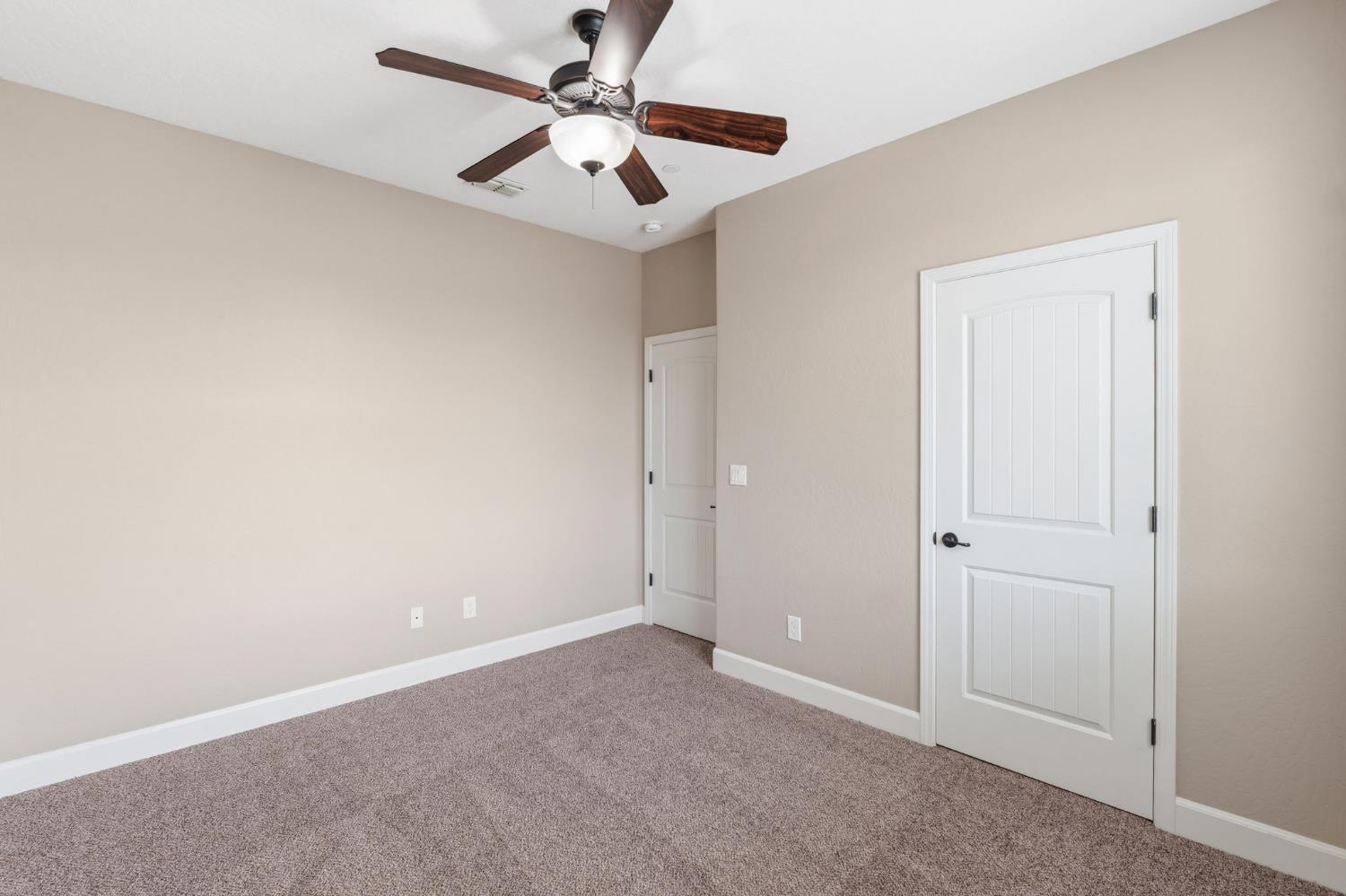 2977 Twinberry Ave, Clovis, CA 93619