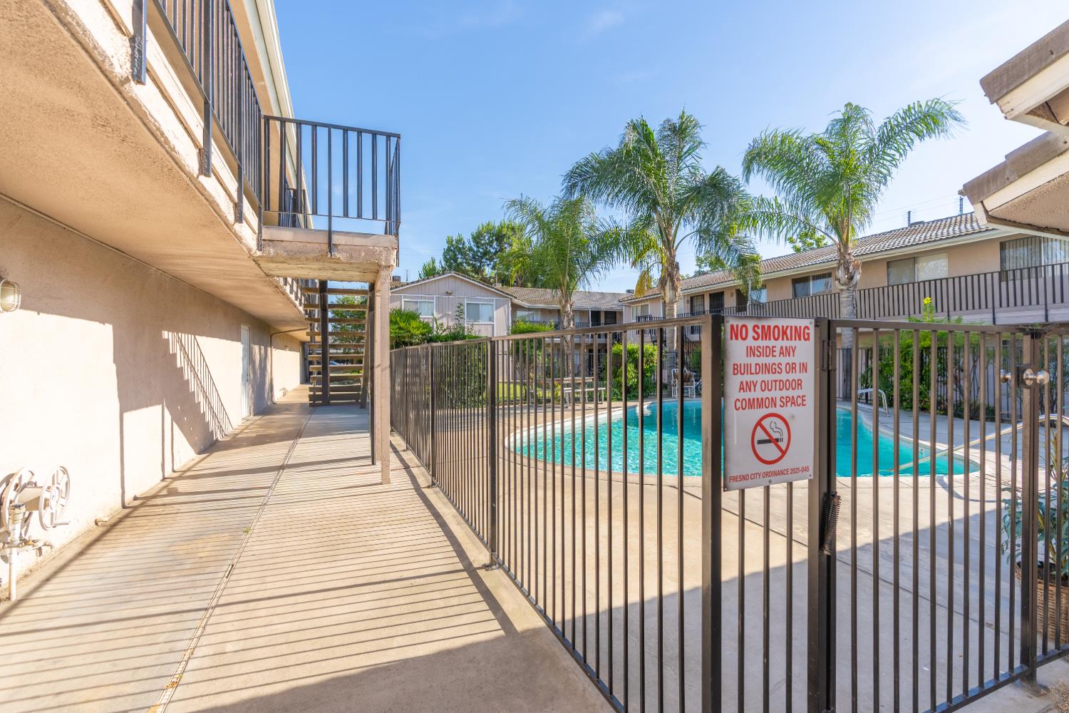 1905 E Pontiac Way, Fresno, CA 93726