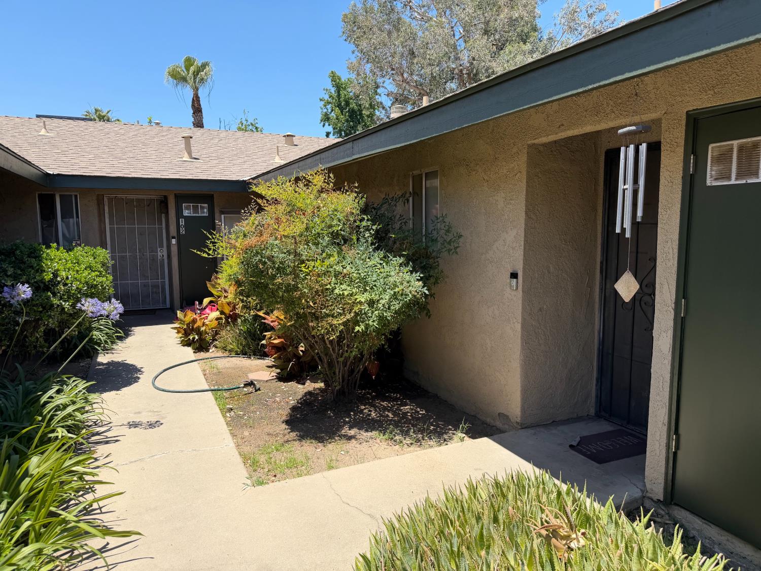 4053 N Feland Ave, Fresno, CA 93722
