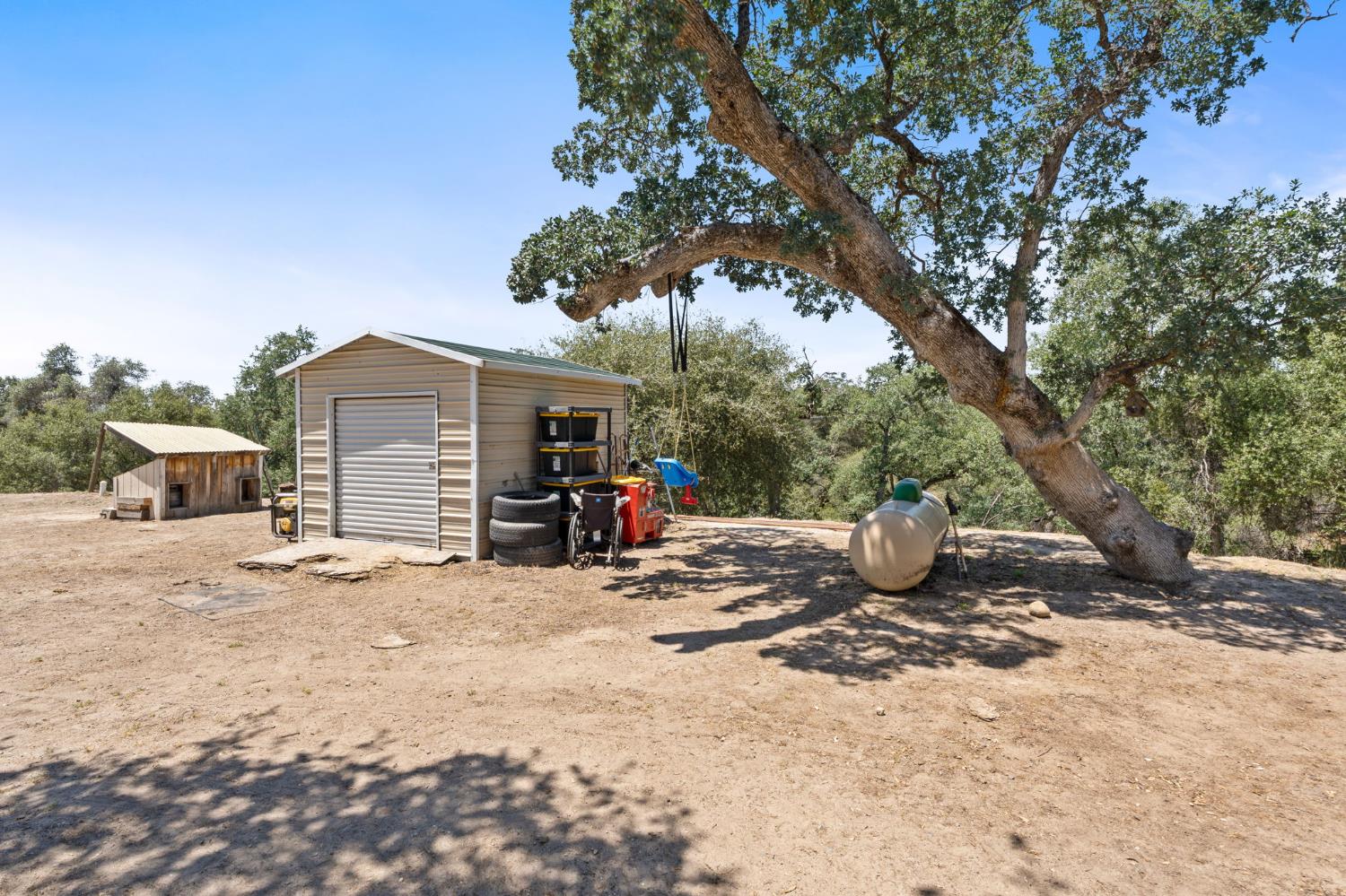 46374 Oonay Nation Rd, Coarsegold, CA 93614