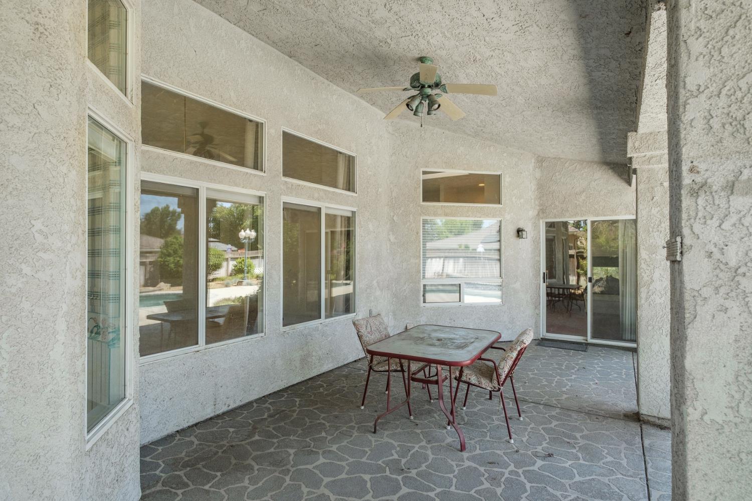 6457 N Selland Ave, Fresno, CA 93711
