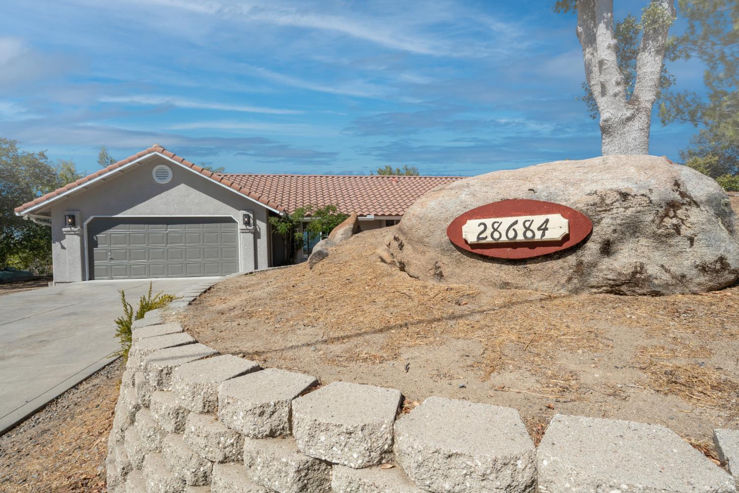 28684 Copper Creek Dr, Coarsegold, CA 93614
