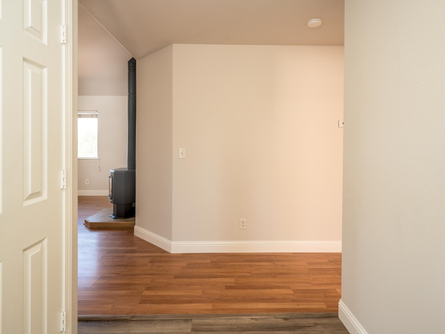 28684 Copper Creek Dr, Coarsegold, CA 93614