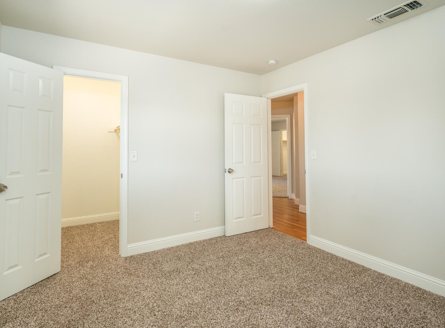 28684 Copper Creek Dr, Coarsegold, CA 93614