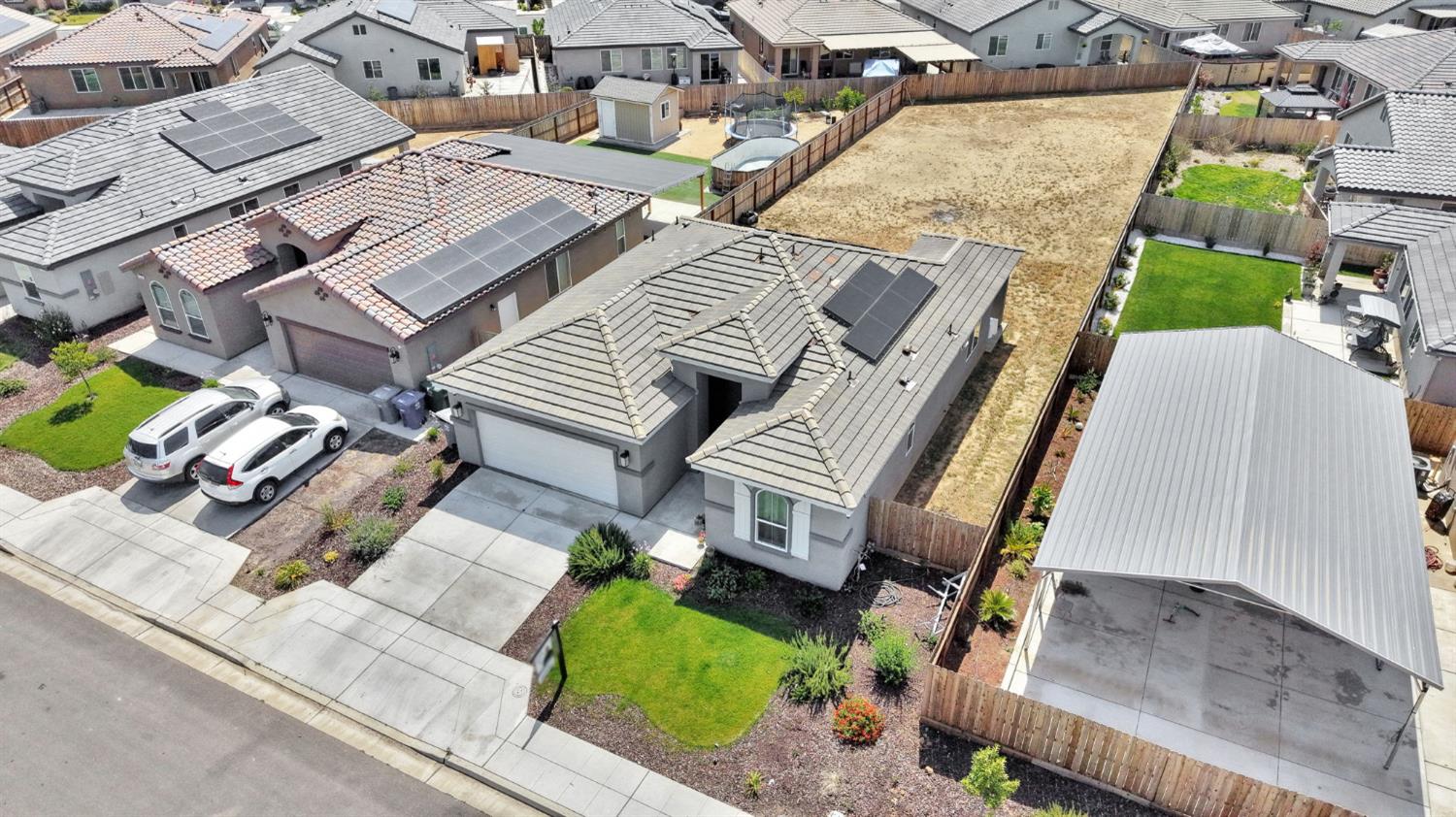 1148 Summit Ct, Madera, CA 93638