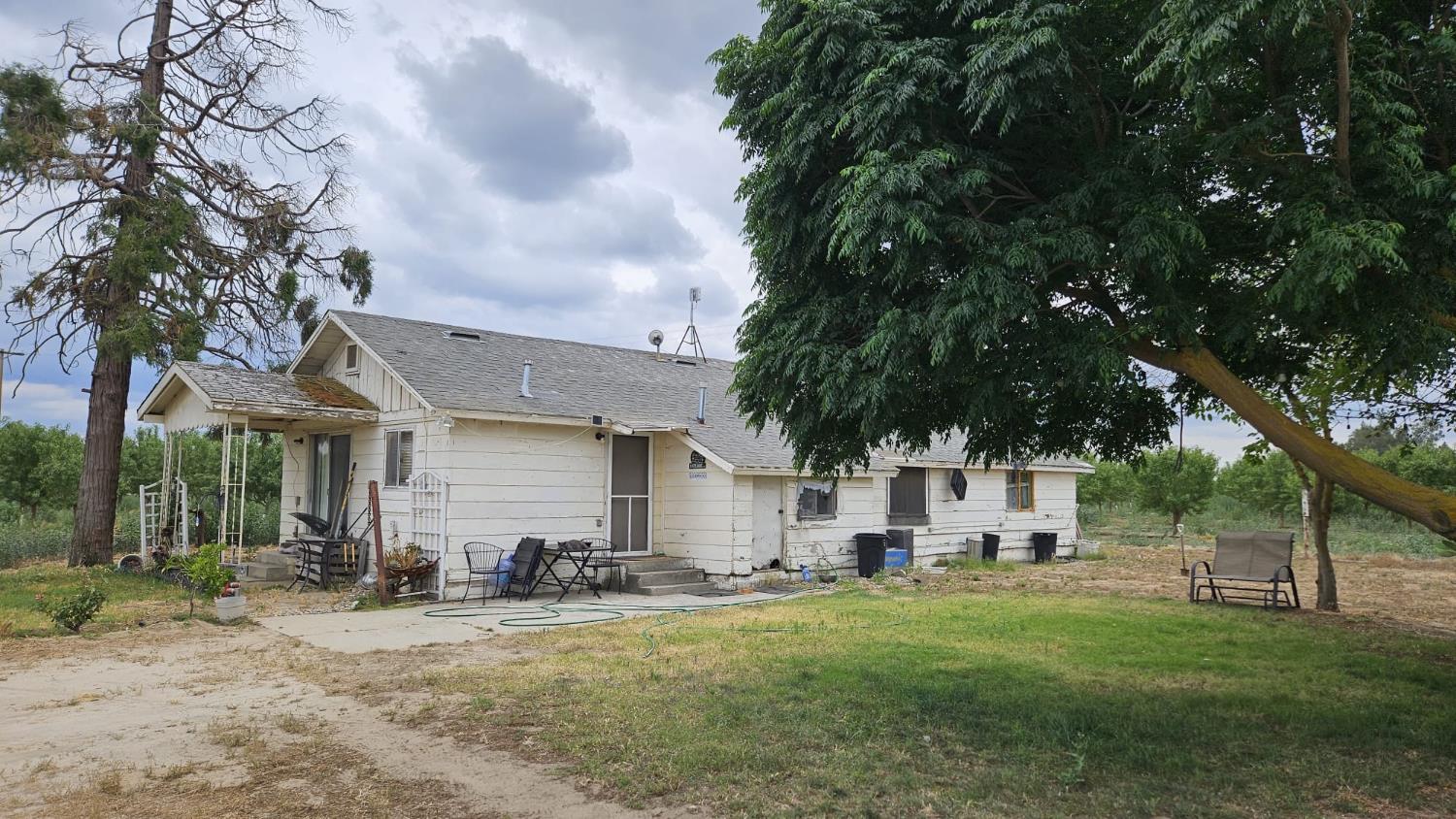15763 S Temperance Ave, Selma, CA 93662
