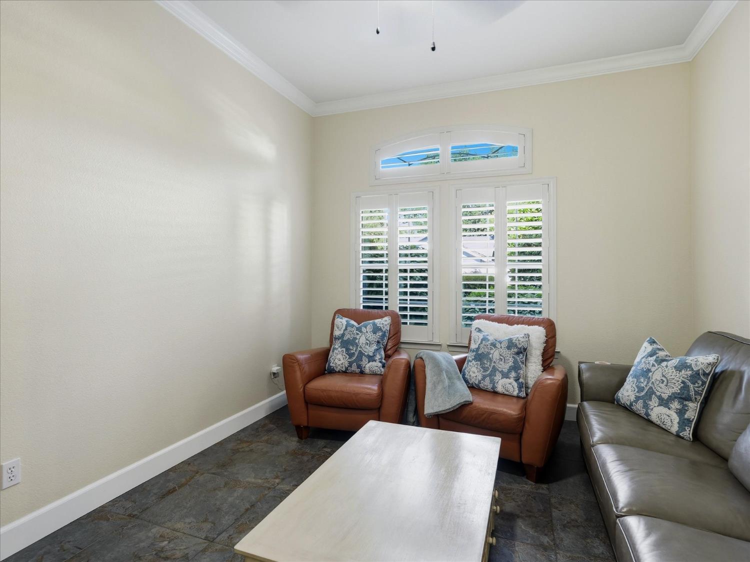 6551 N Selland Ave, Fresno, CA 93711