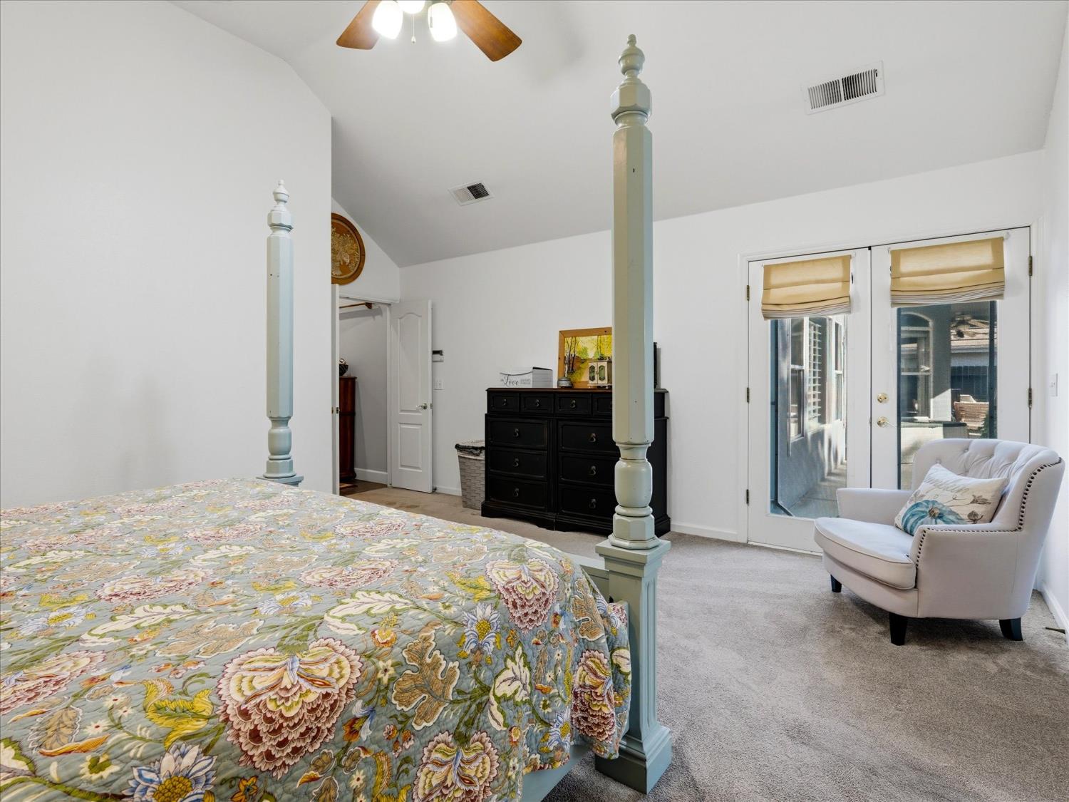 6551 N Selland Ave, Fresno, CA 93711