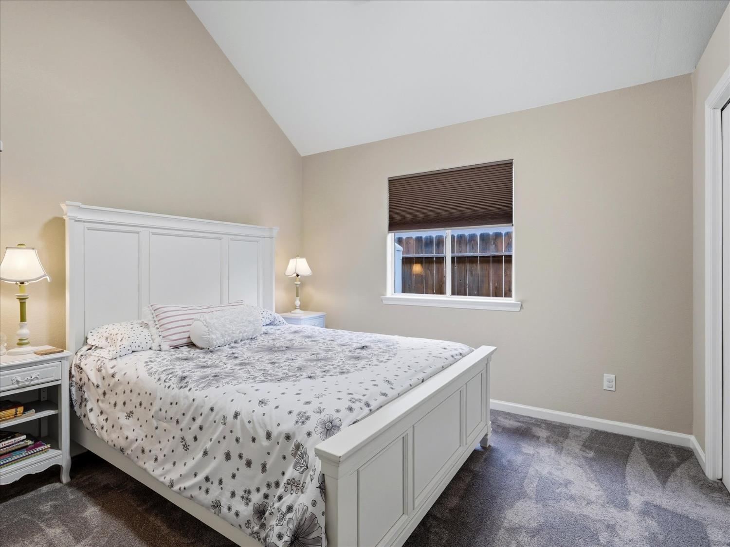 6551 N Selland Ave, Fresno, CA 93711