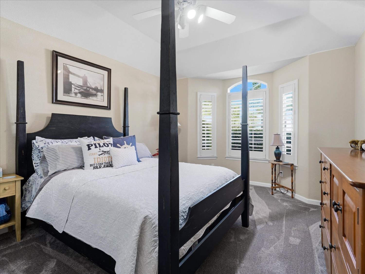 6551 N Selland Ave, Fresno, CA 93711