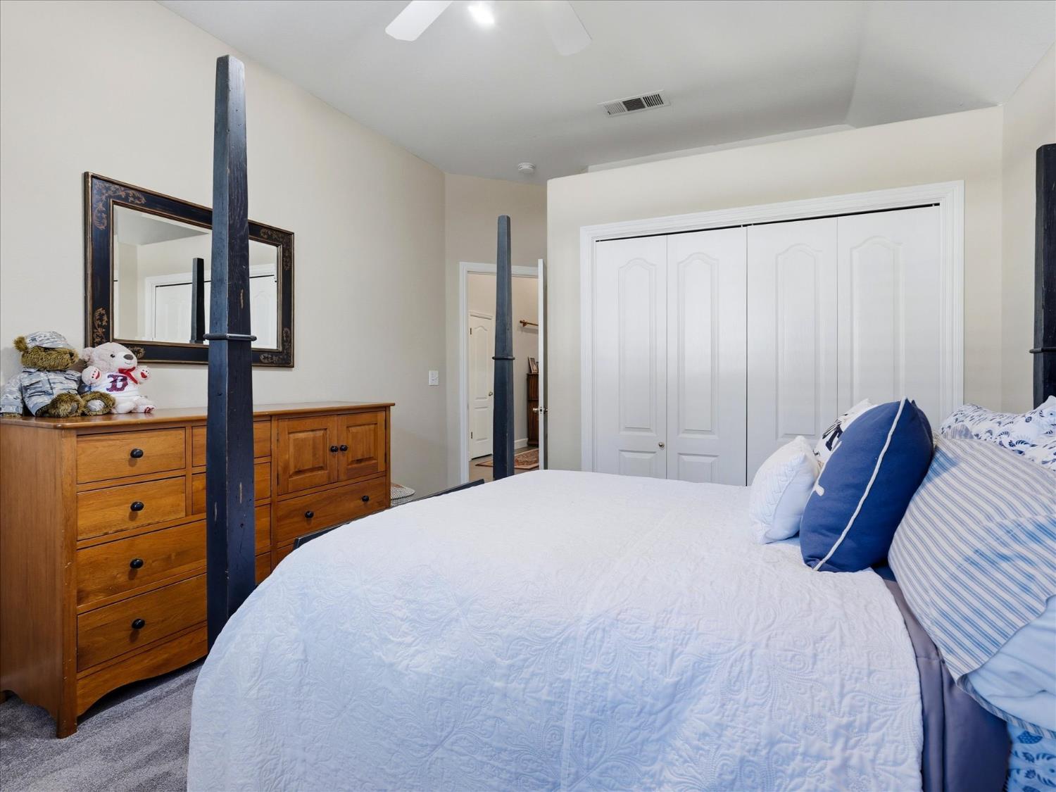 6551 N Selland Ave, Fresno, CA 93711