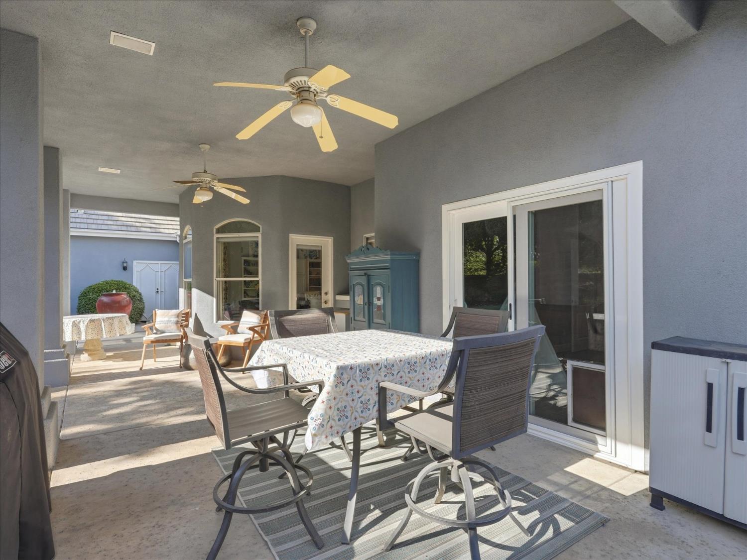 6551 N Selland Ave, Fresno, CA 93711