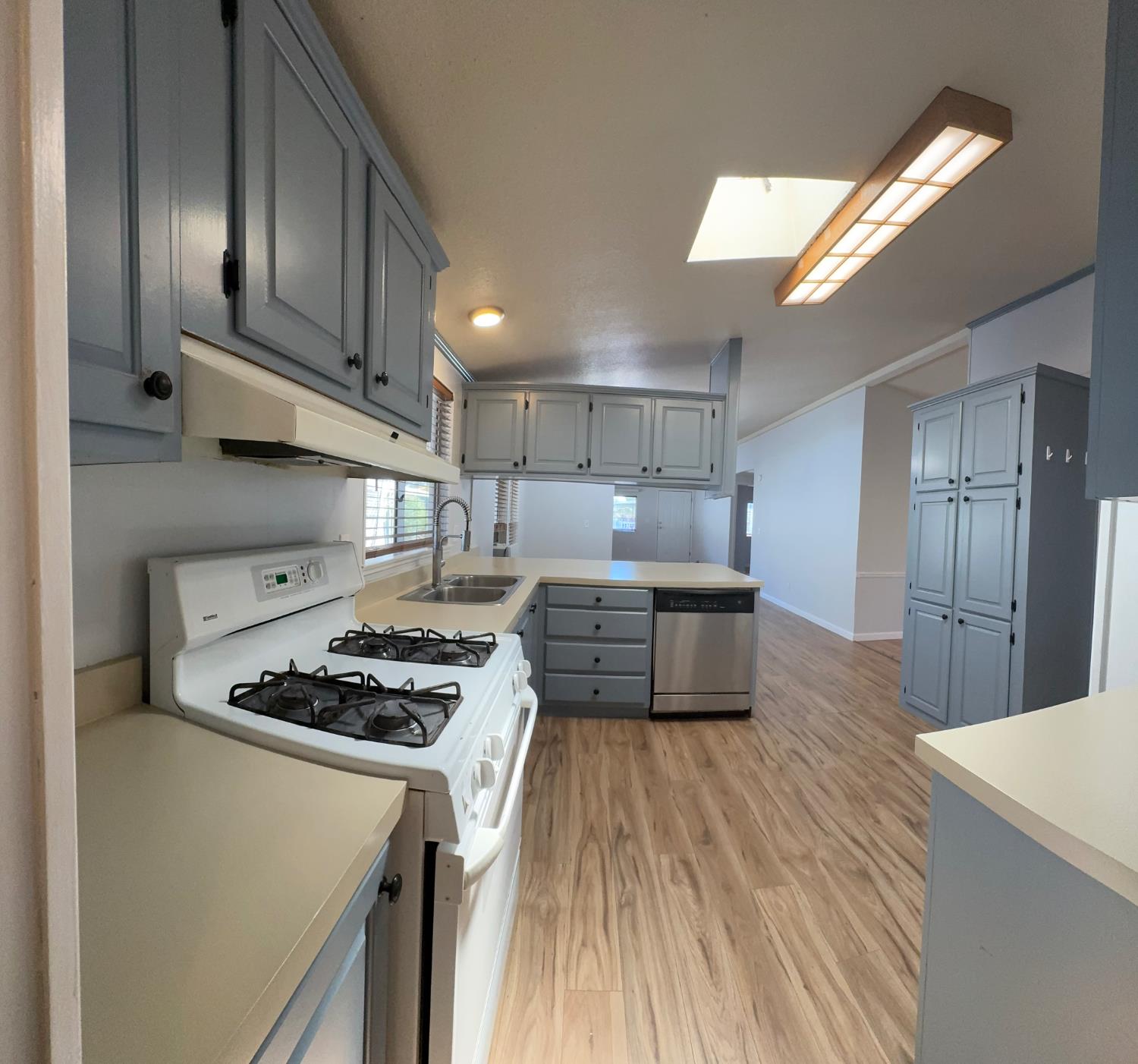 336 E Alluvial ## 310, Fresno, CA 93720