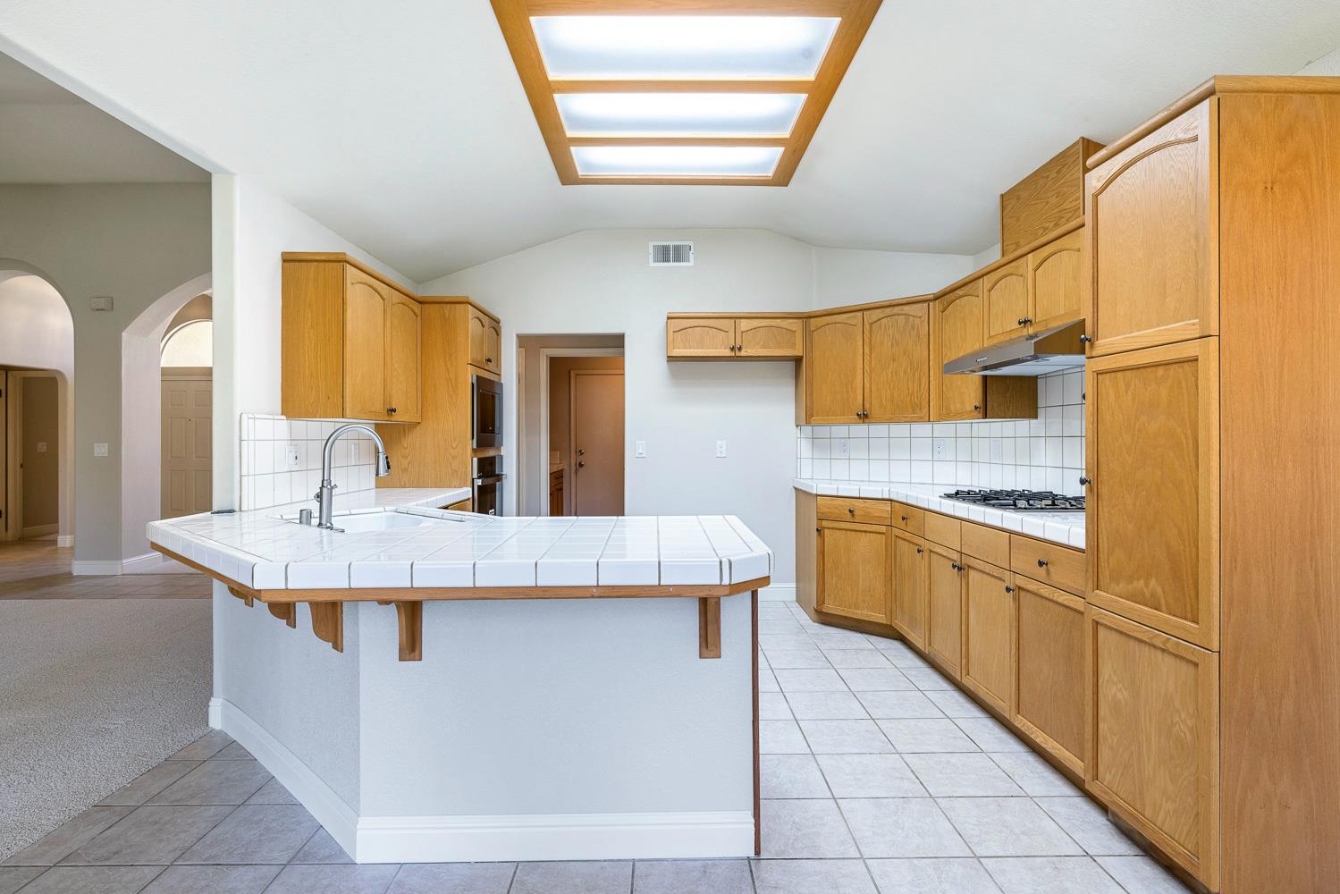 1471 N Terry Ave, Clovis, CA 93619