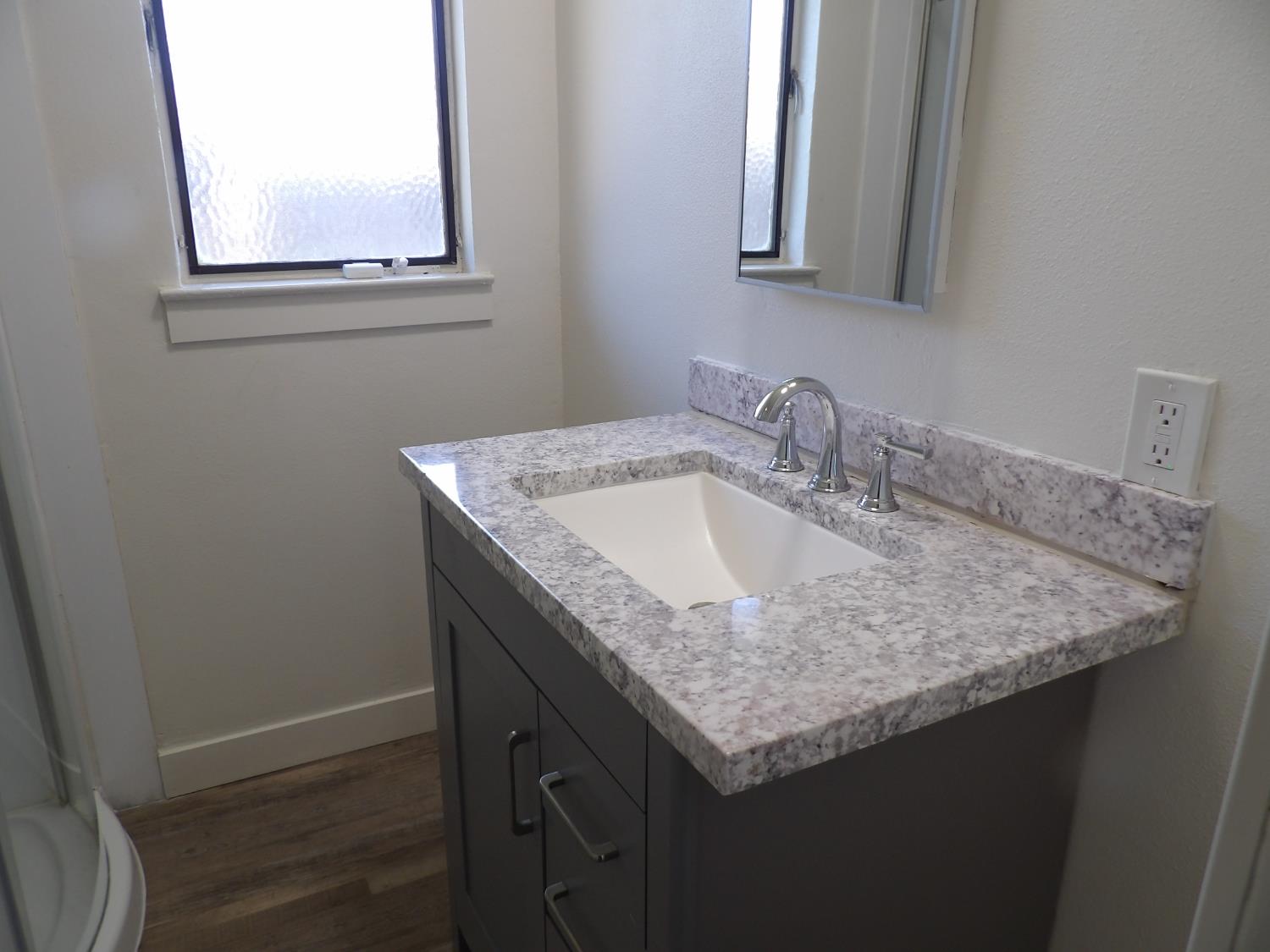 3724 E Griffith Way, Fresno, CA 93726