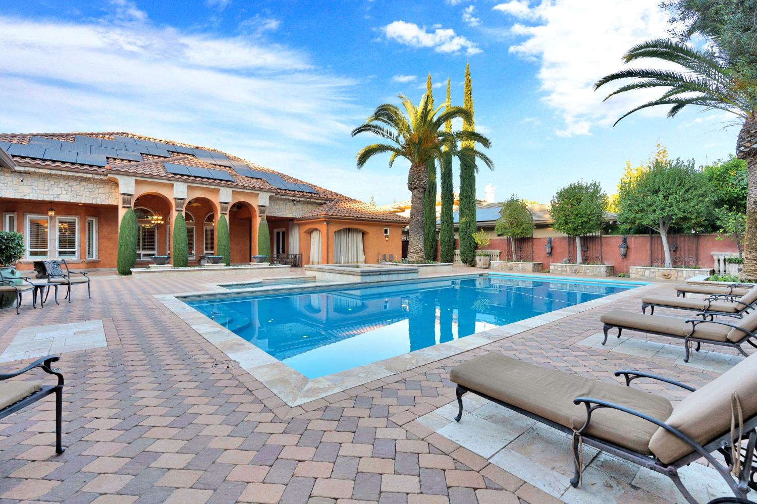 3103 E Via Monte Verdi Ave, Clovis, CA 93619
