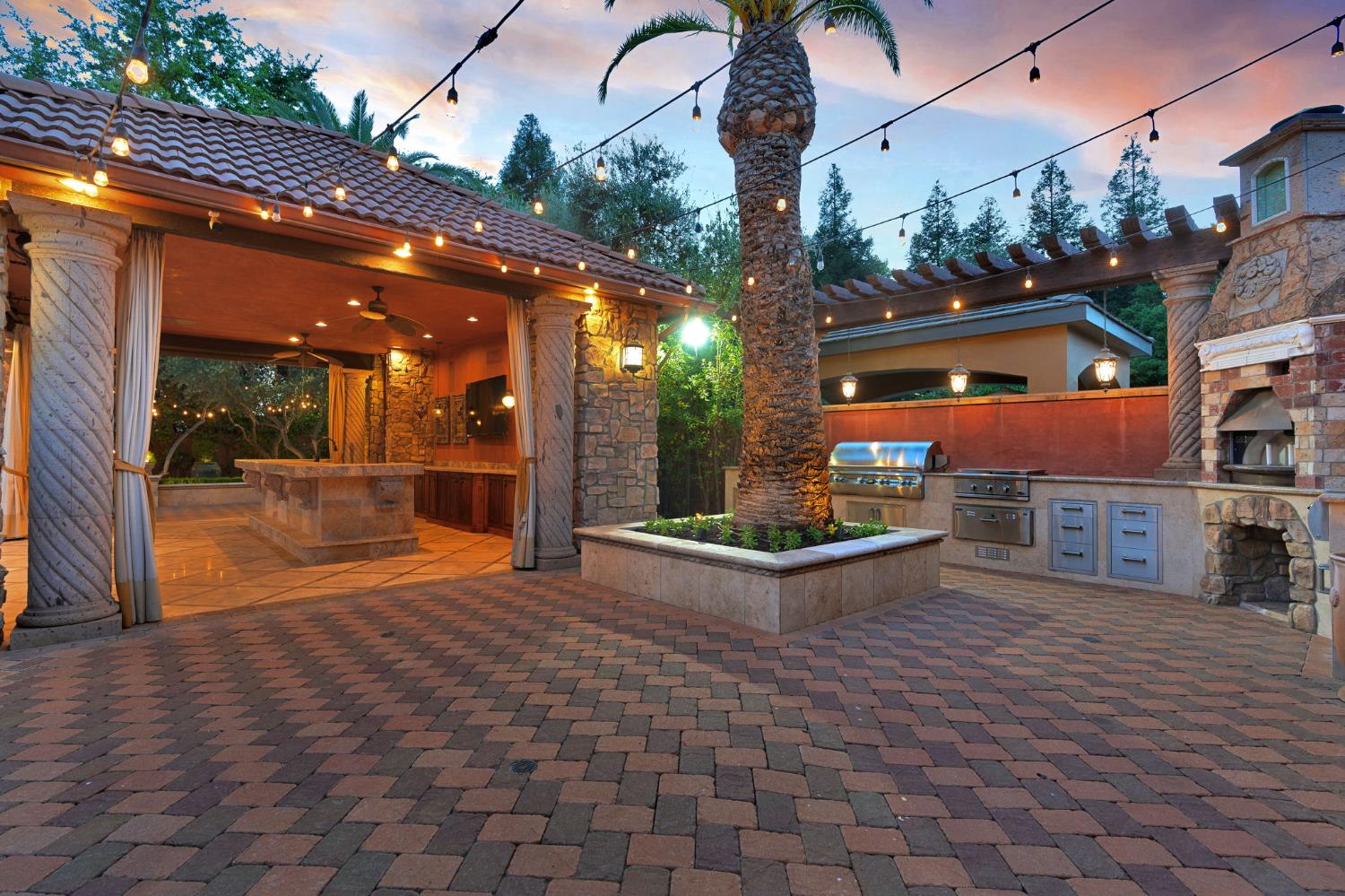 3103 E Via Monte Verdi Ave, Clovis, CA 93619