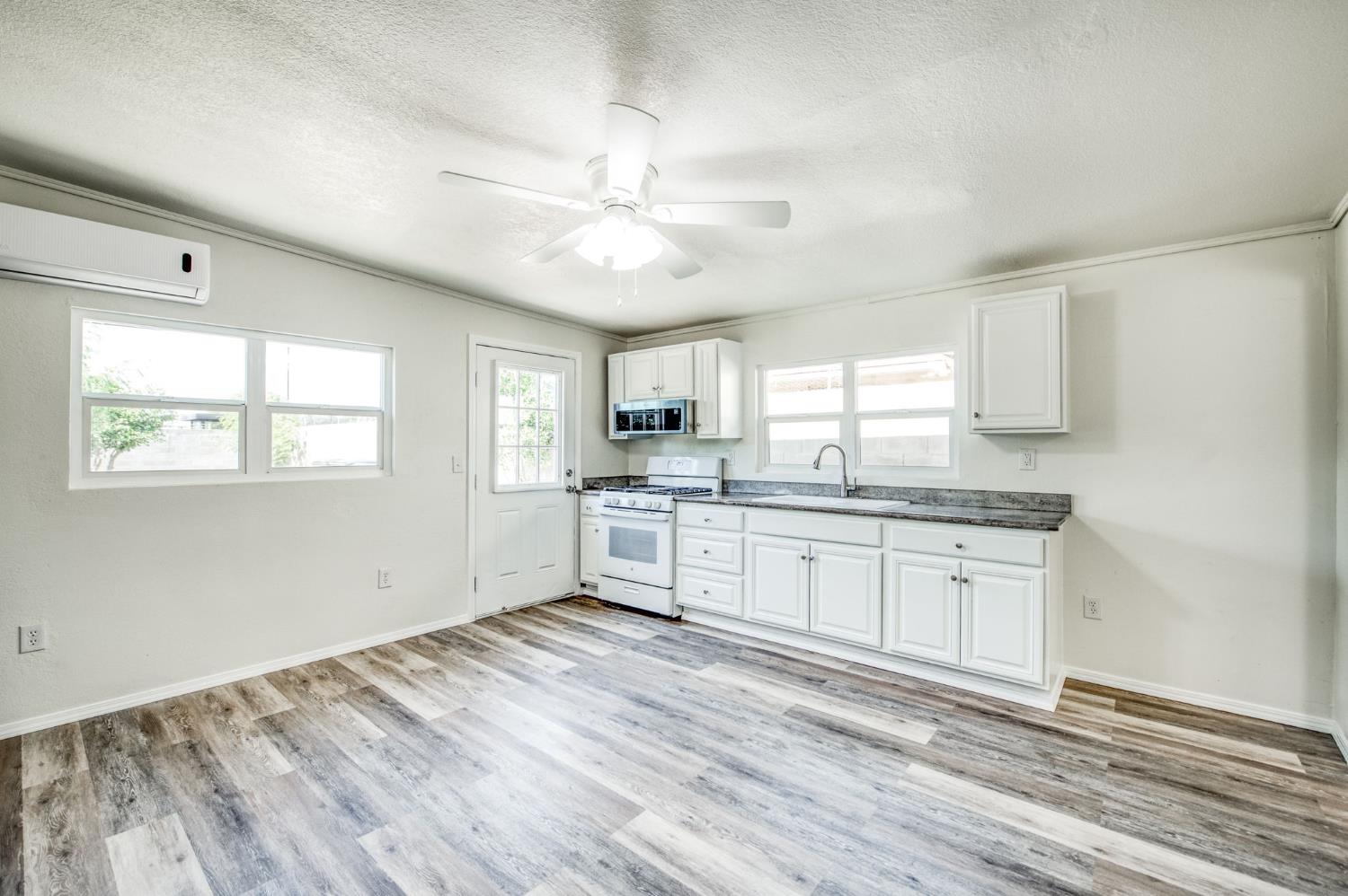 4011 E Madison Ave, Fresno, CA 93702