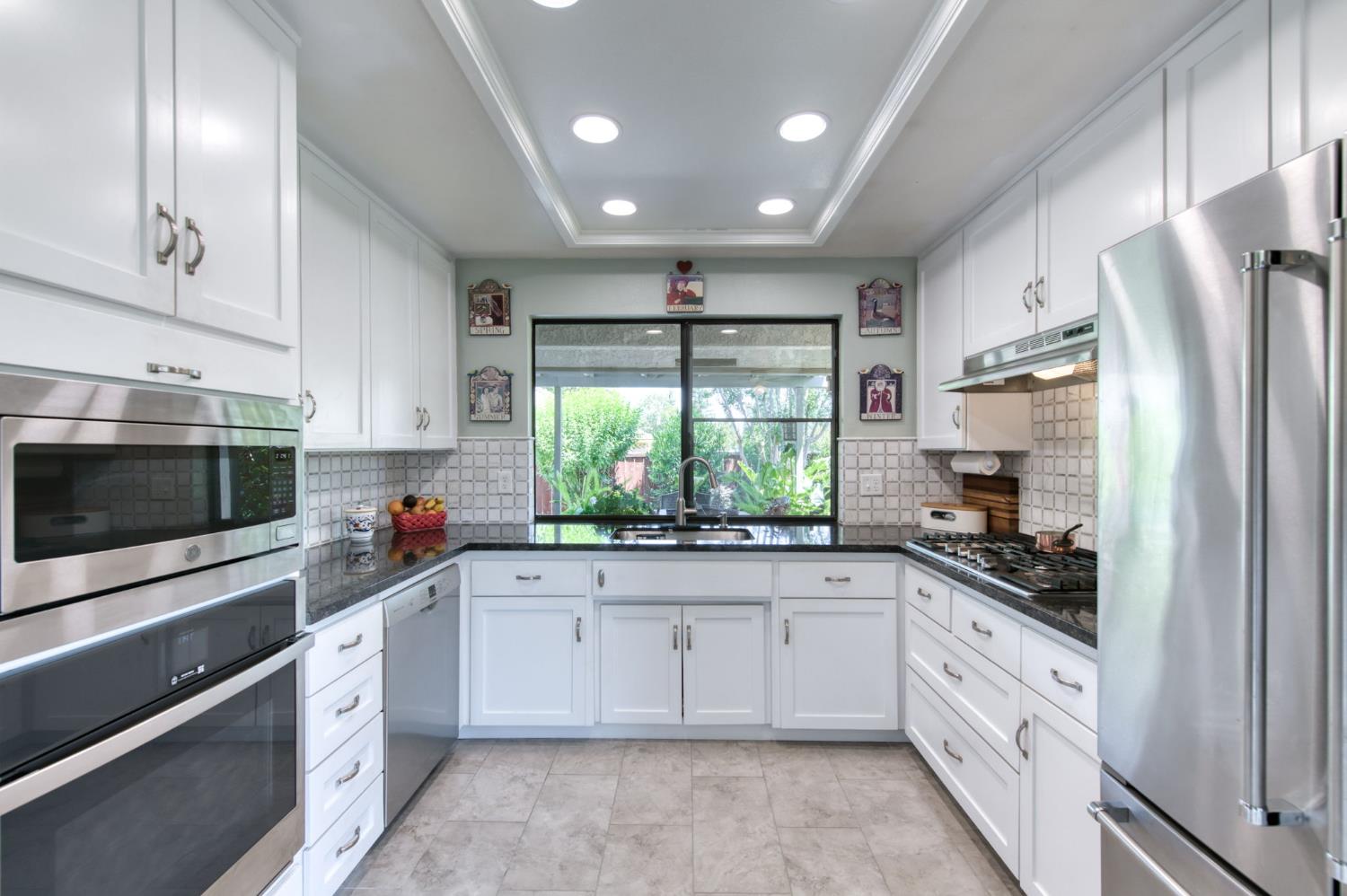 6331 N Palm Ave, Fresno, CA 93704