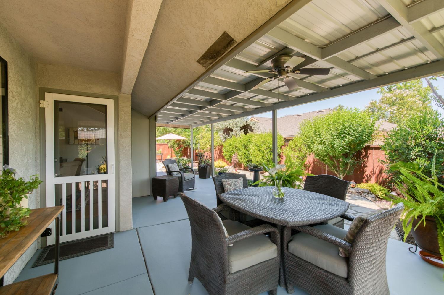 6331 N Palm Ave, Fresno, CA 93704