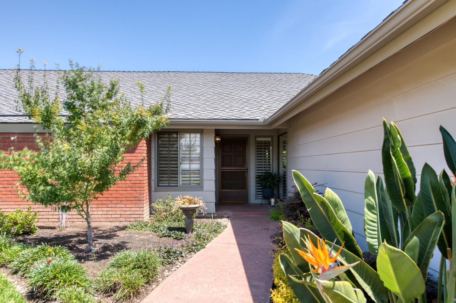 6331 N Palm Ave, Fresno, CA 93704