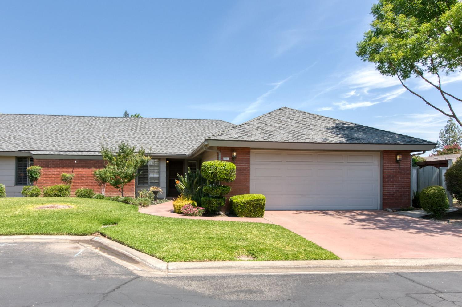 6331 N Palm Ave, Fresno, CA 93704