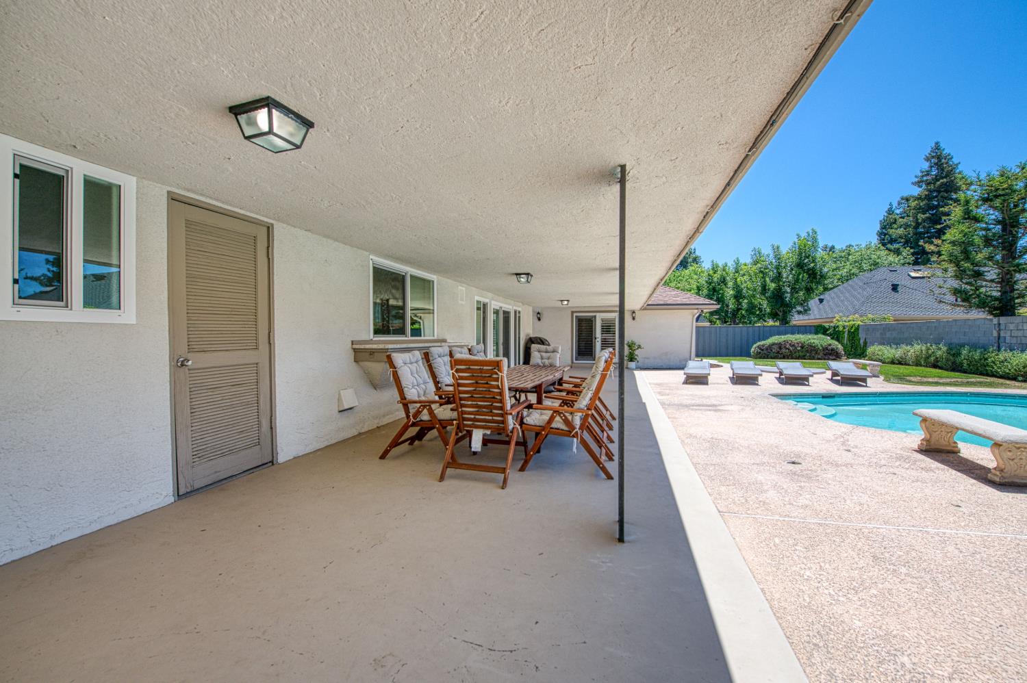 3848 W Alluvial Ave, Fresno, CA 93711