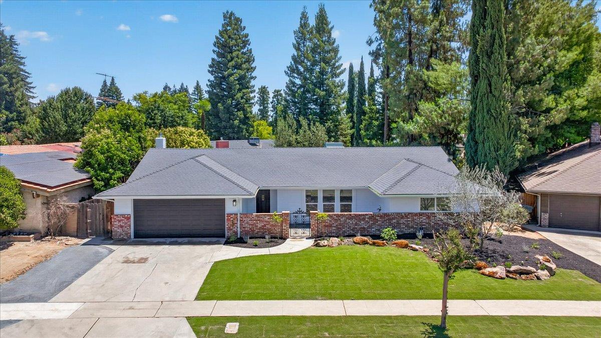 3255 W FREMONT, Fresno, CA 93711