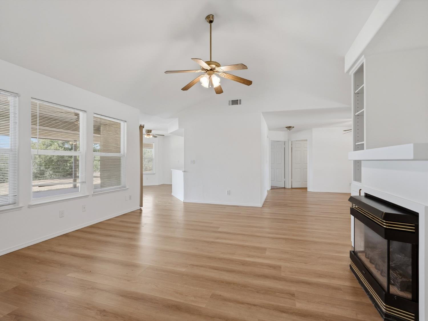 31490 Kennedy Rd, Coarsegold, CA 93614