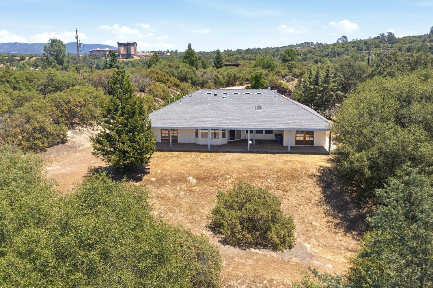 31490 Kennedy Rd, Coarsegold, CA 93614