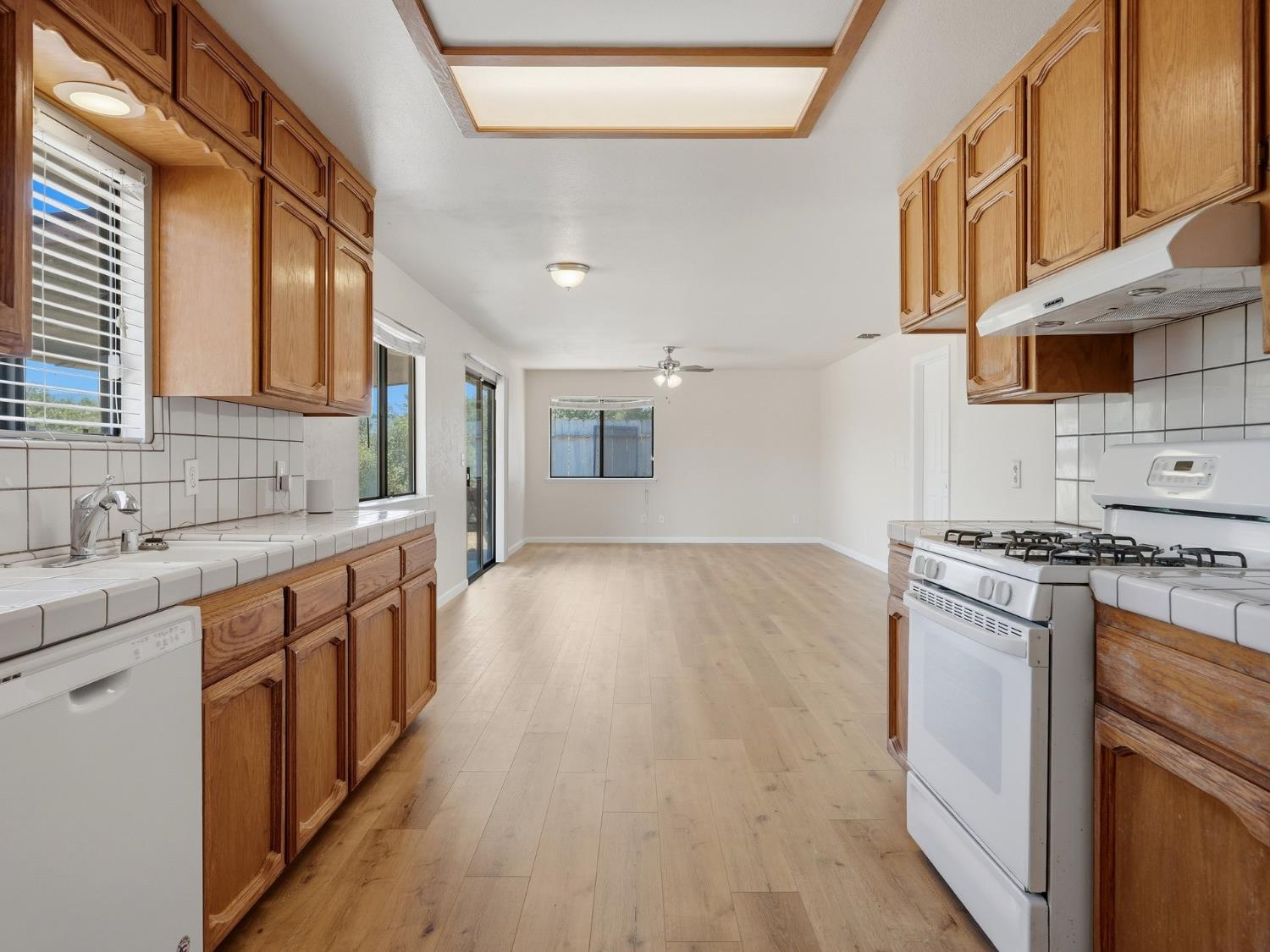 31490 Kennedy Rd, Coarsegold, CA 93614