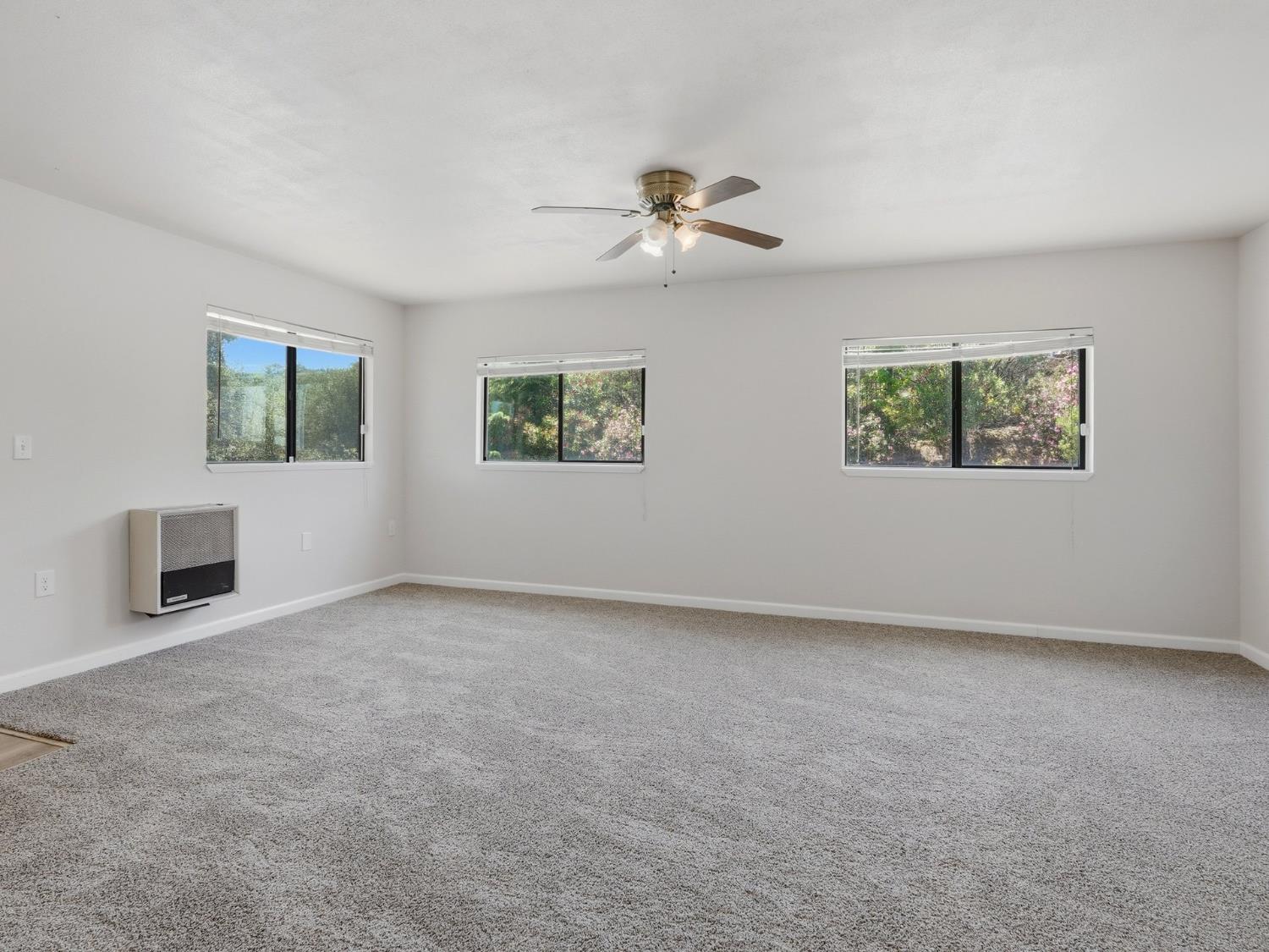31490 Kennedy Rd, Coarsegold, CA 93614