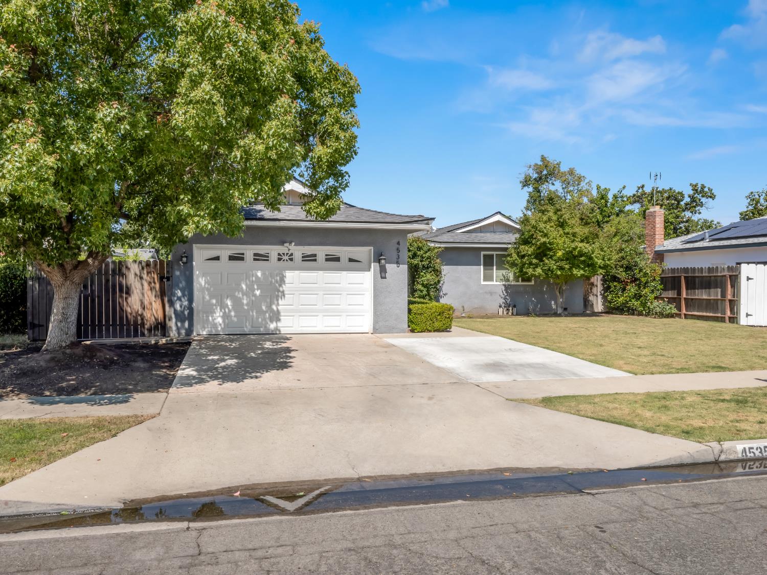 4535 N Laureen Ave, Fresno, CA 93726
