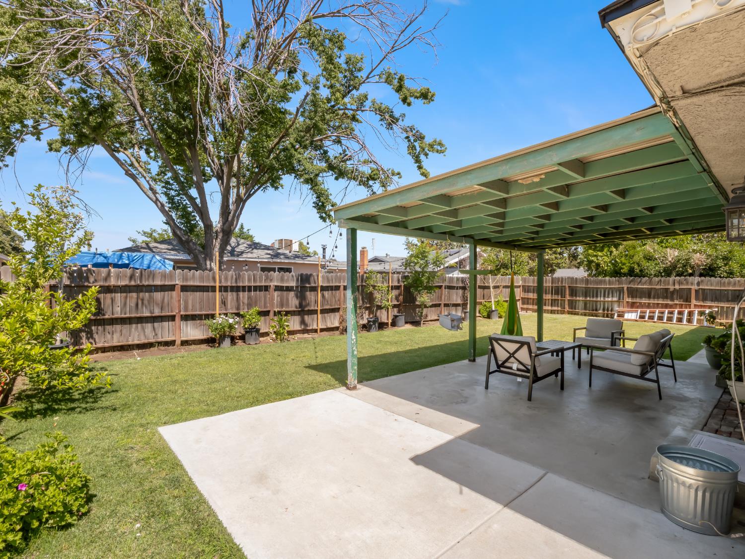 4535 N Laureen Ave, Fresno, CA 93726
