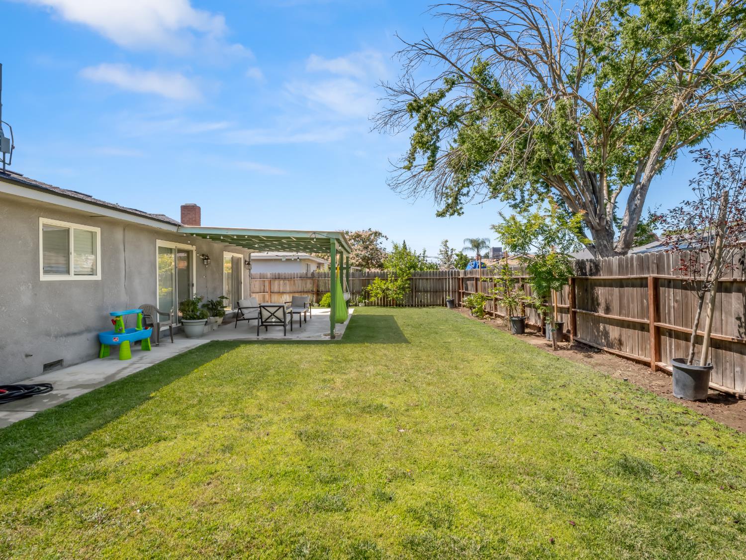 4535 N Laureen Ave, Fresno, CA 93726
