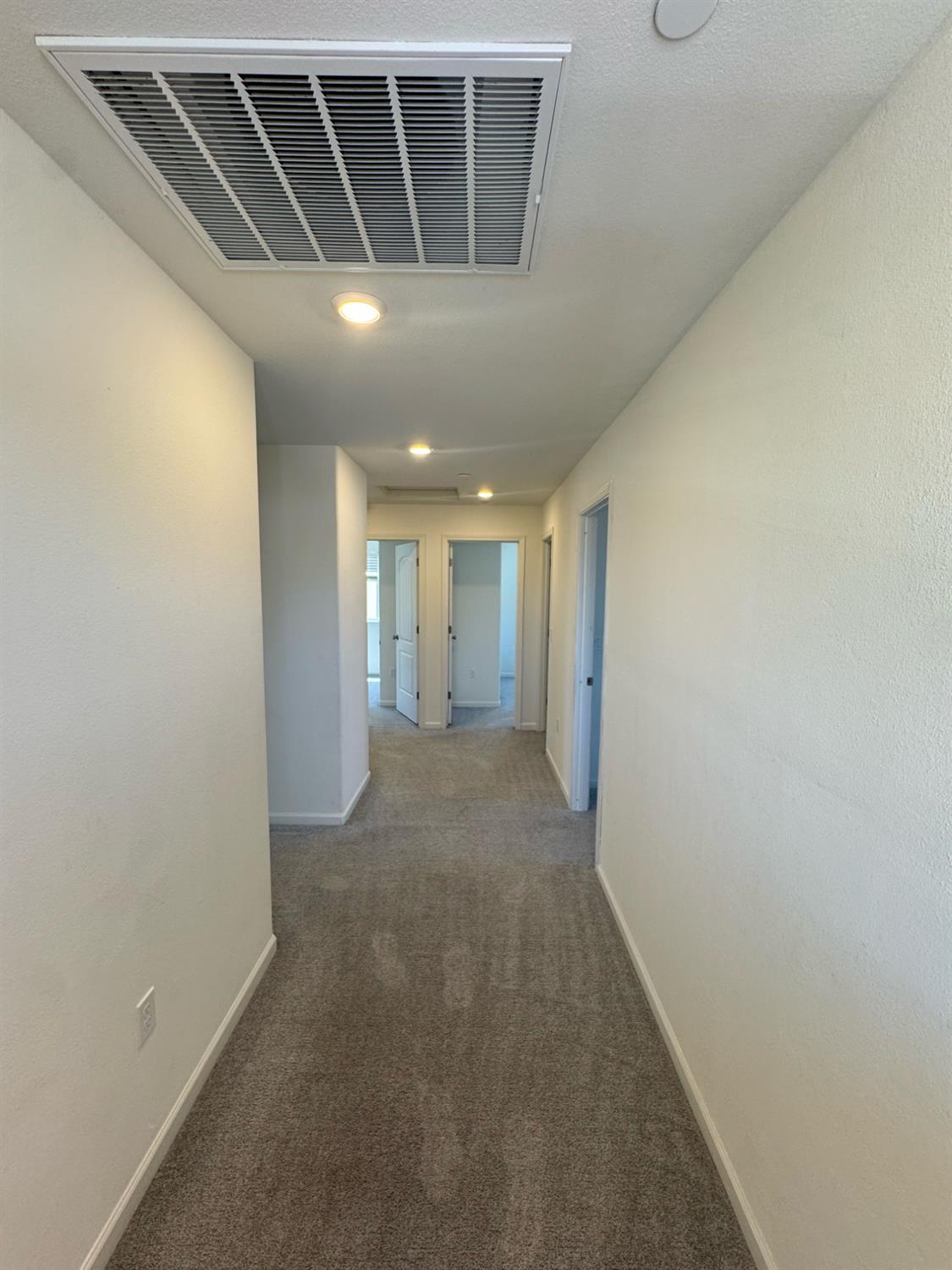 6683 E Madison Ave, Fresno, CA 93727