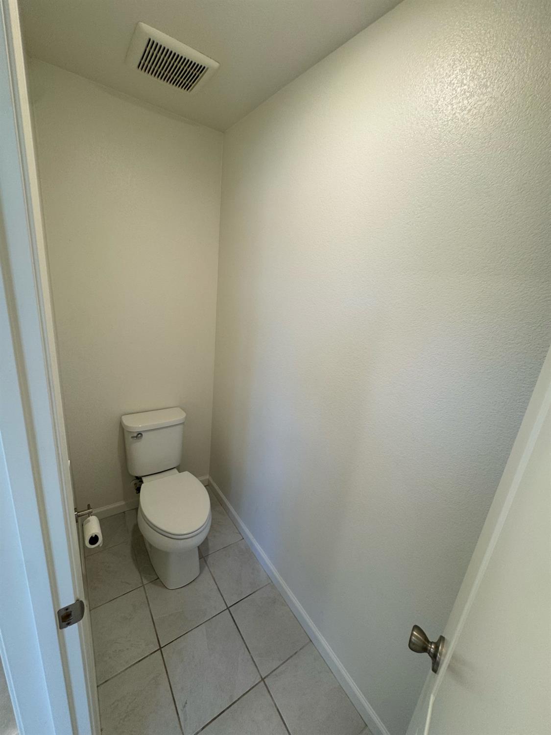 6683 E Madison Ave, Fresno, CA 93727