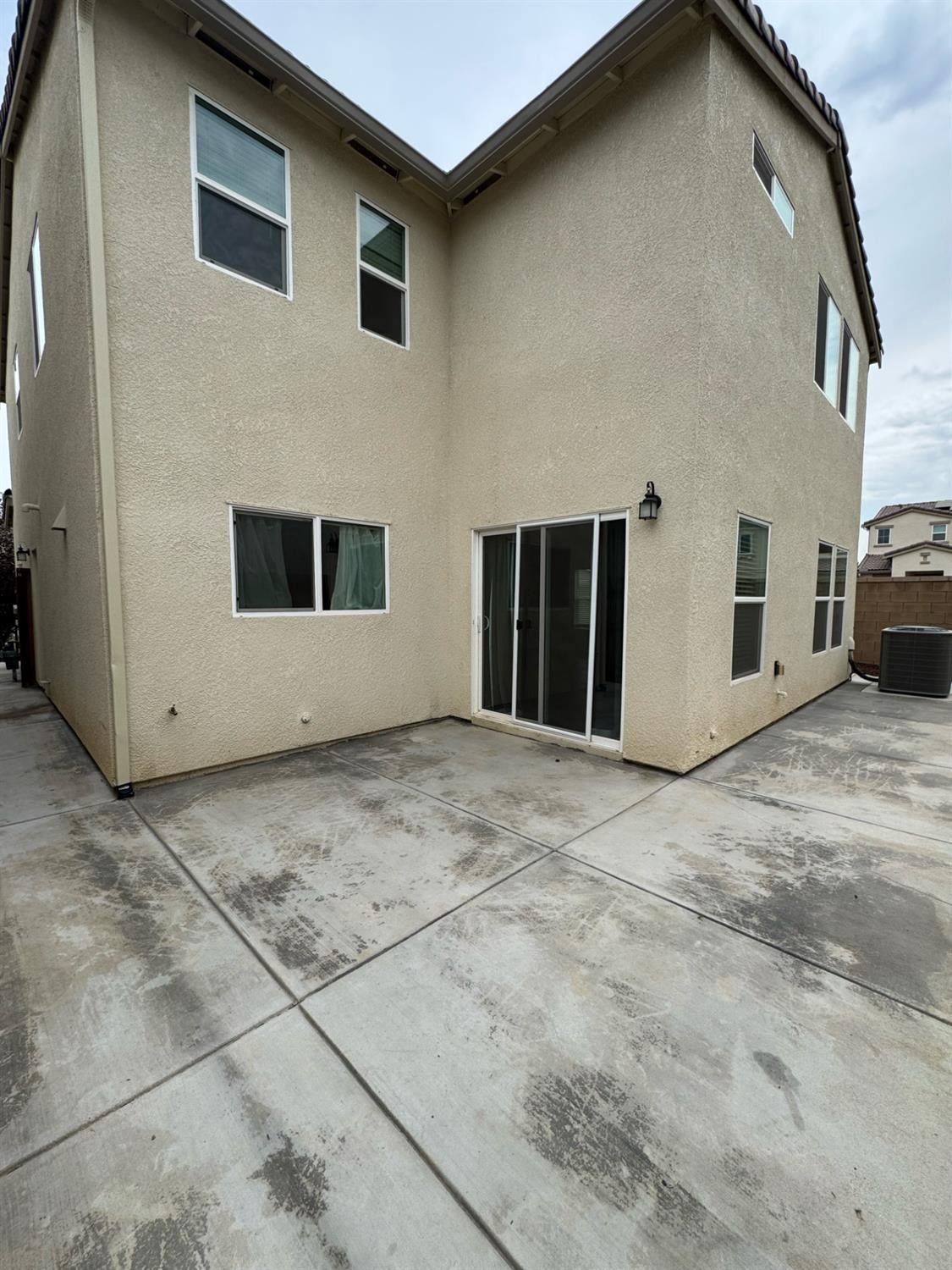 6683 E Madison Ave, Fresno, CA 93727