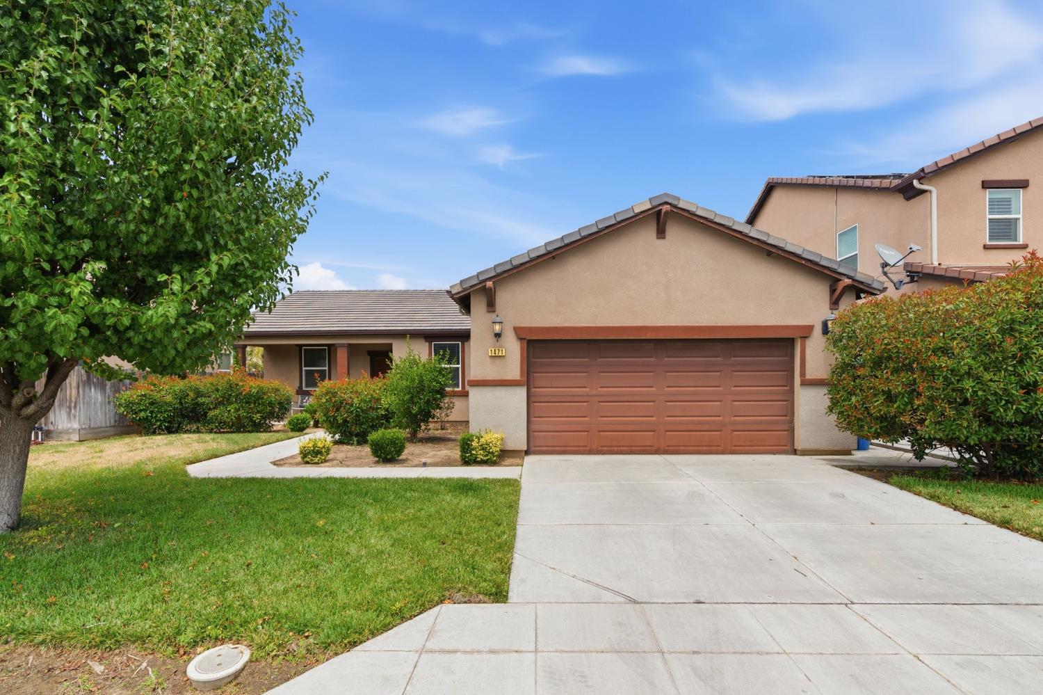 1471 Paseo Del Mar Pkwy, Madera, CA 93638