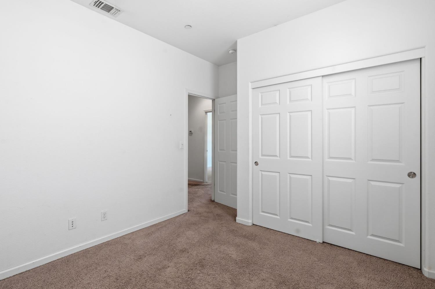1471 Paseo Del Mar Pkwy, Madera, CA 93638