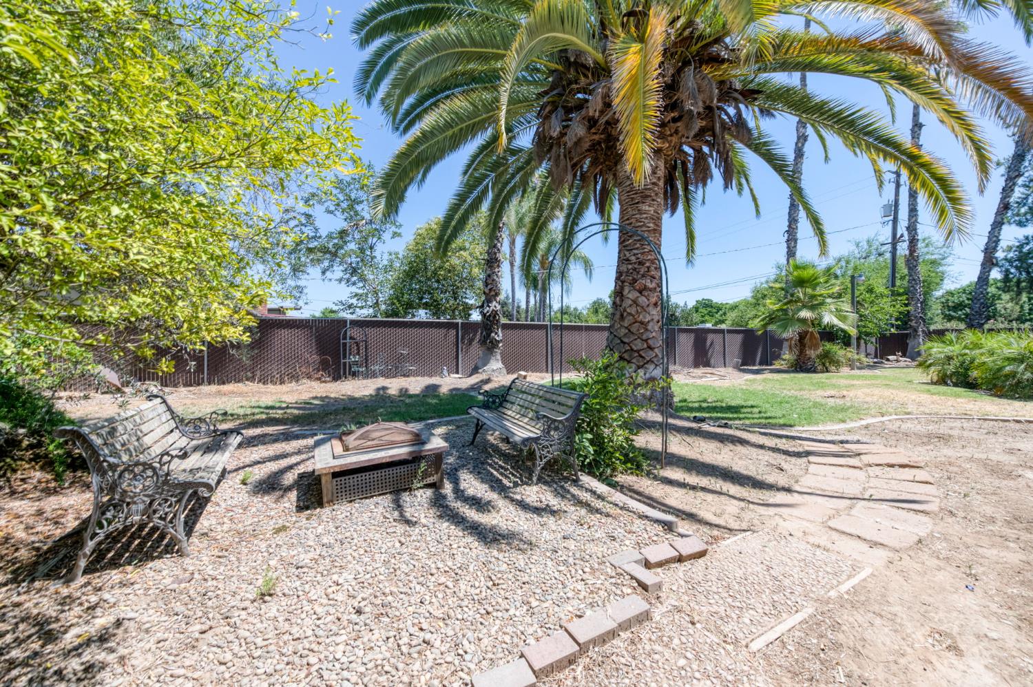 36837 Berkshire Dr, Madera, CA 93636