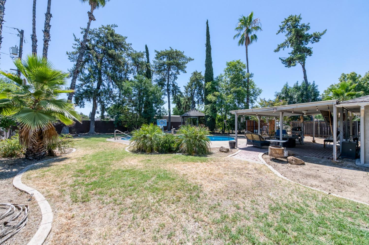 36837 Berkshire Dr, Madera, CA 93636