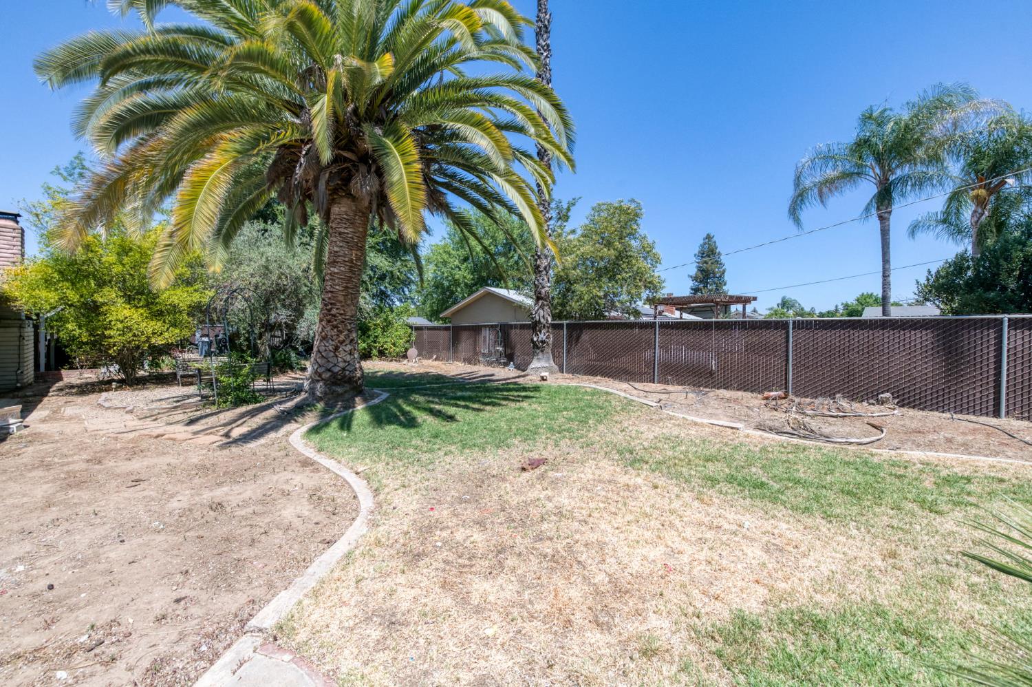 36837 Berkshire Dr, Madera, CA 93636