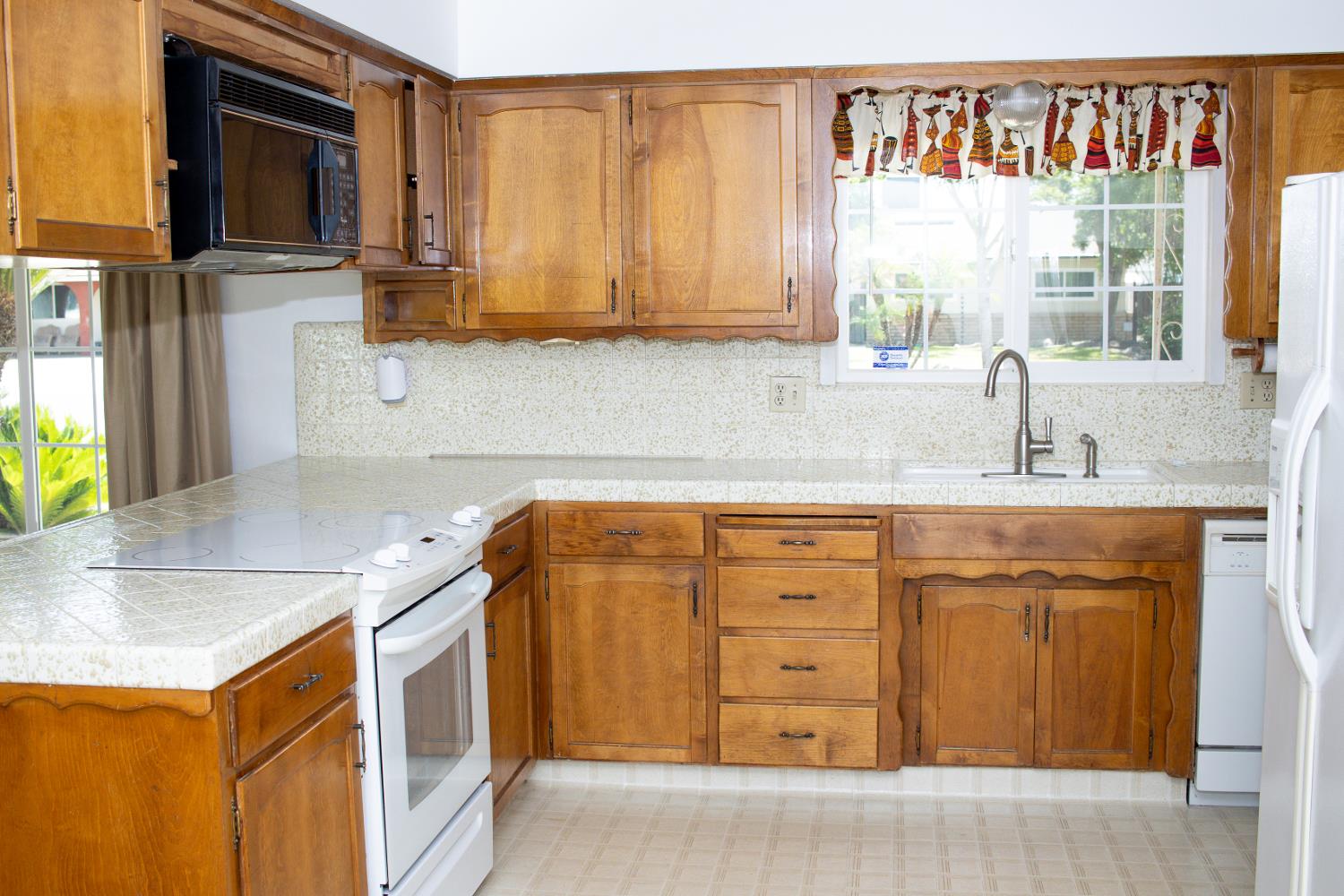 3517 Howard St, Selma, CA 93662