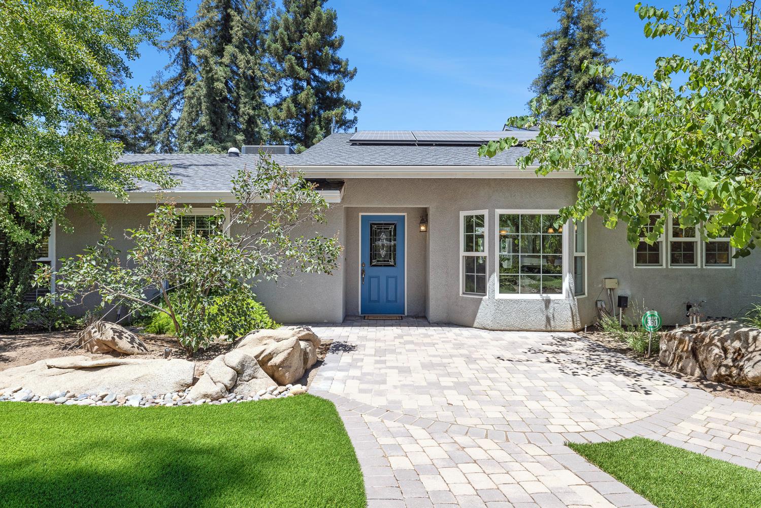 1408 E Plymouth Way, Fresno, CA 93720