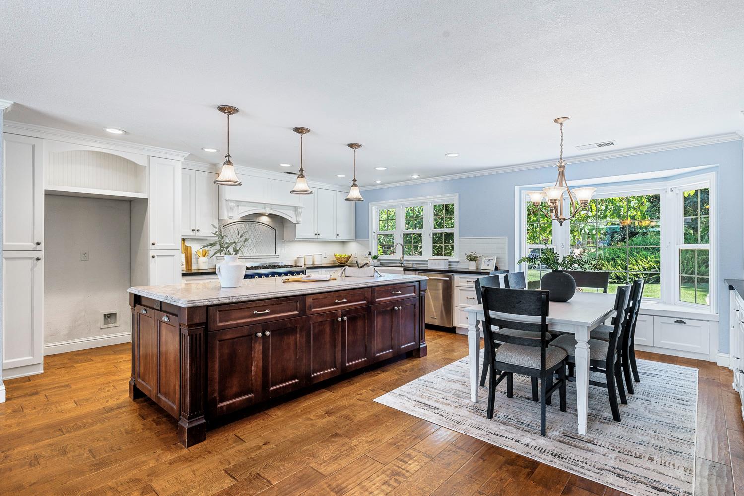 1408 E Plymouth Way, Fresno, CA 93720