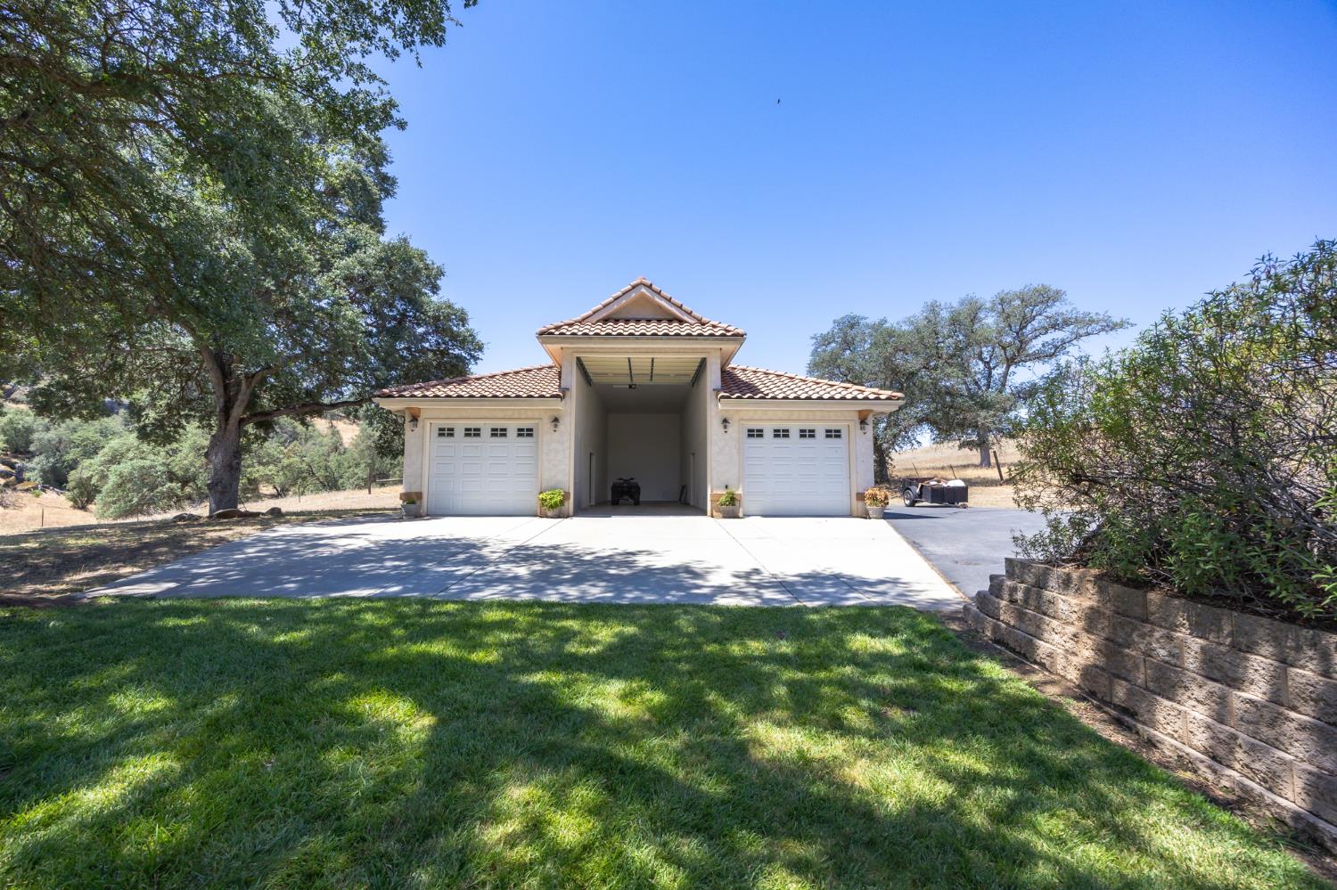 1087 Ben Hur, Raymond, CA 93653