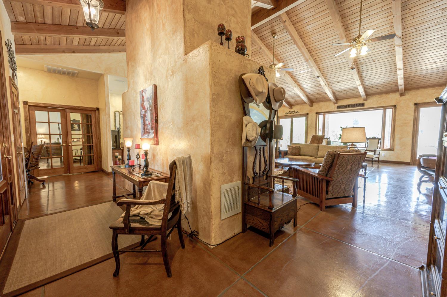 1087 Ben Hur, Raymond, CA 93653