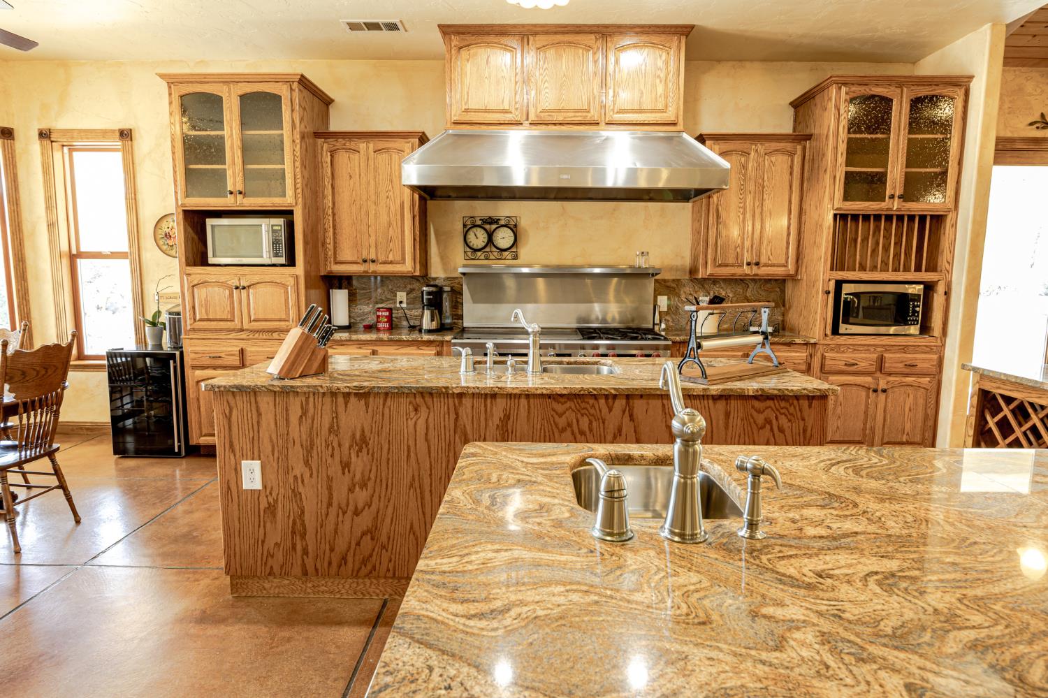 1087 Ben Hur, Raymond, CA 93653