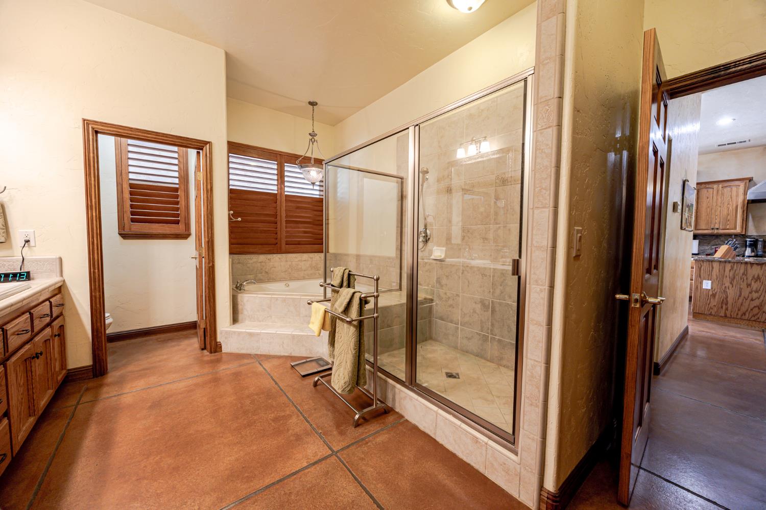1087 Ben Hur, Raymond, CA 93653